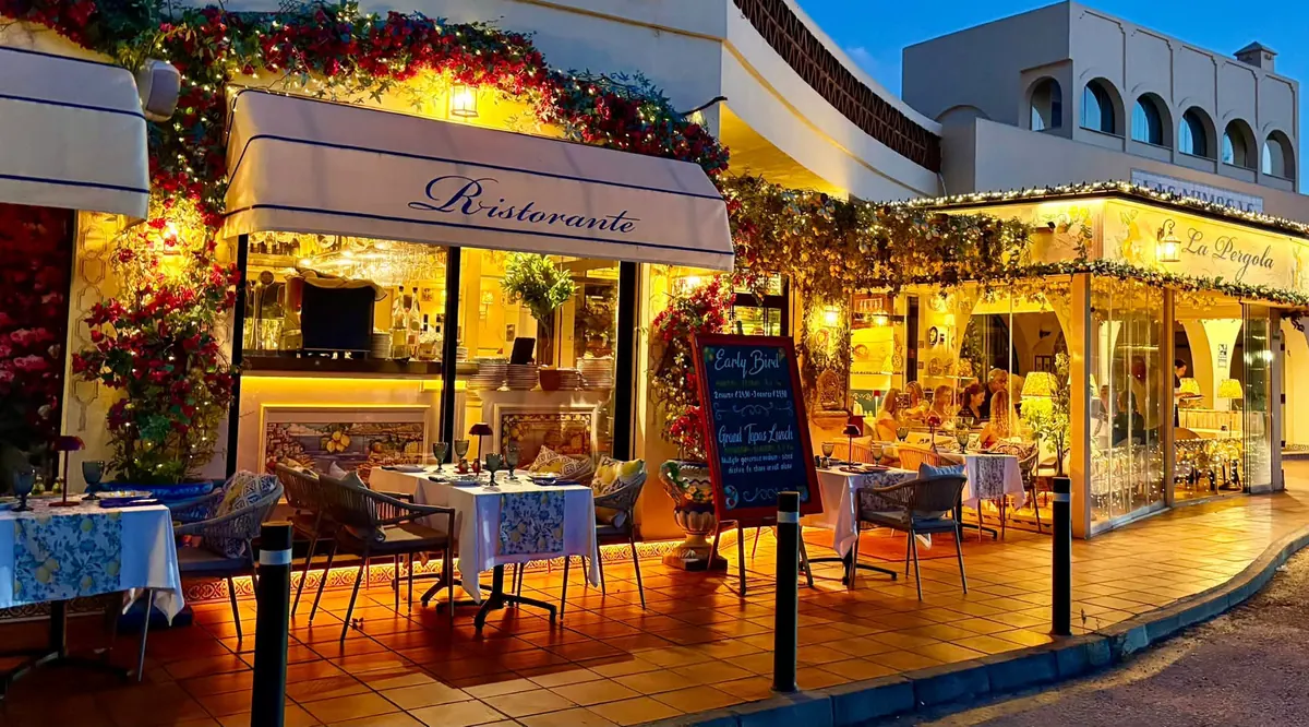 The terrace and Ristorante awnings in the early evening